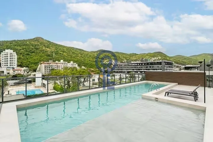 Furnished 52 m² studio with parking and 1 en-suite on floor 2