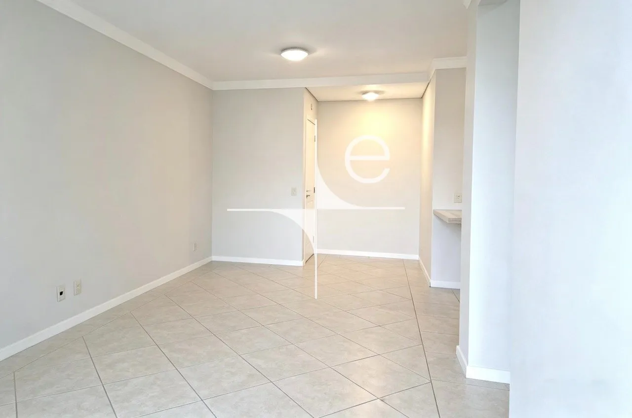Furnished 2-bedroom apartment, 75 m², 2 parking spots