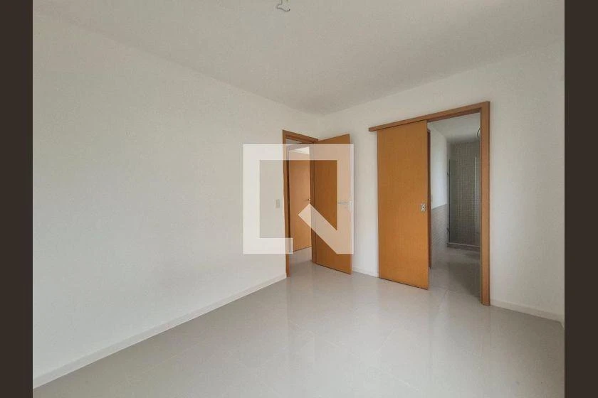 3-bedroom apartment in a building with a gym — photo 20
