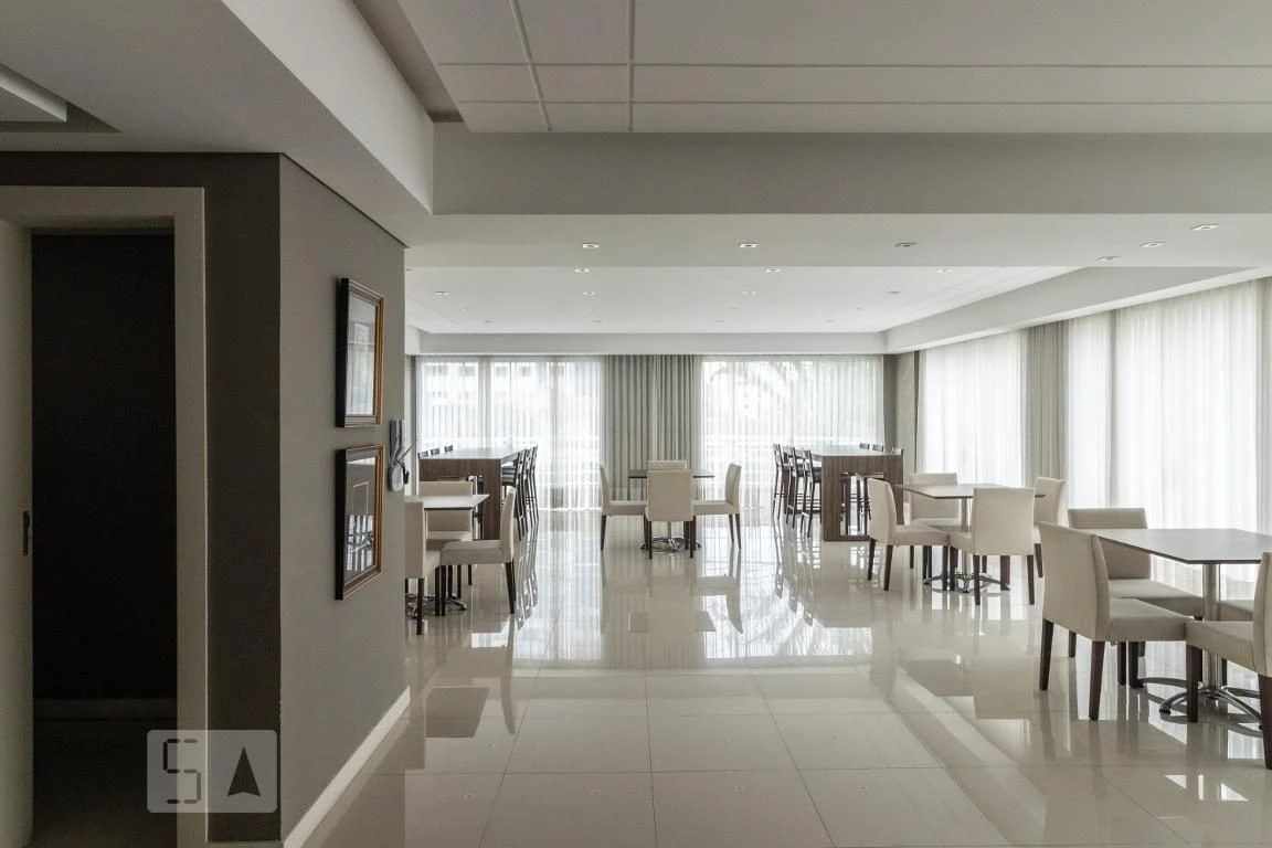 One-bedroom apartment with a washing machine in Curitiba — photo 15