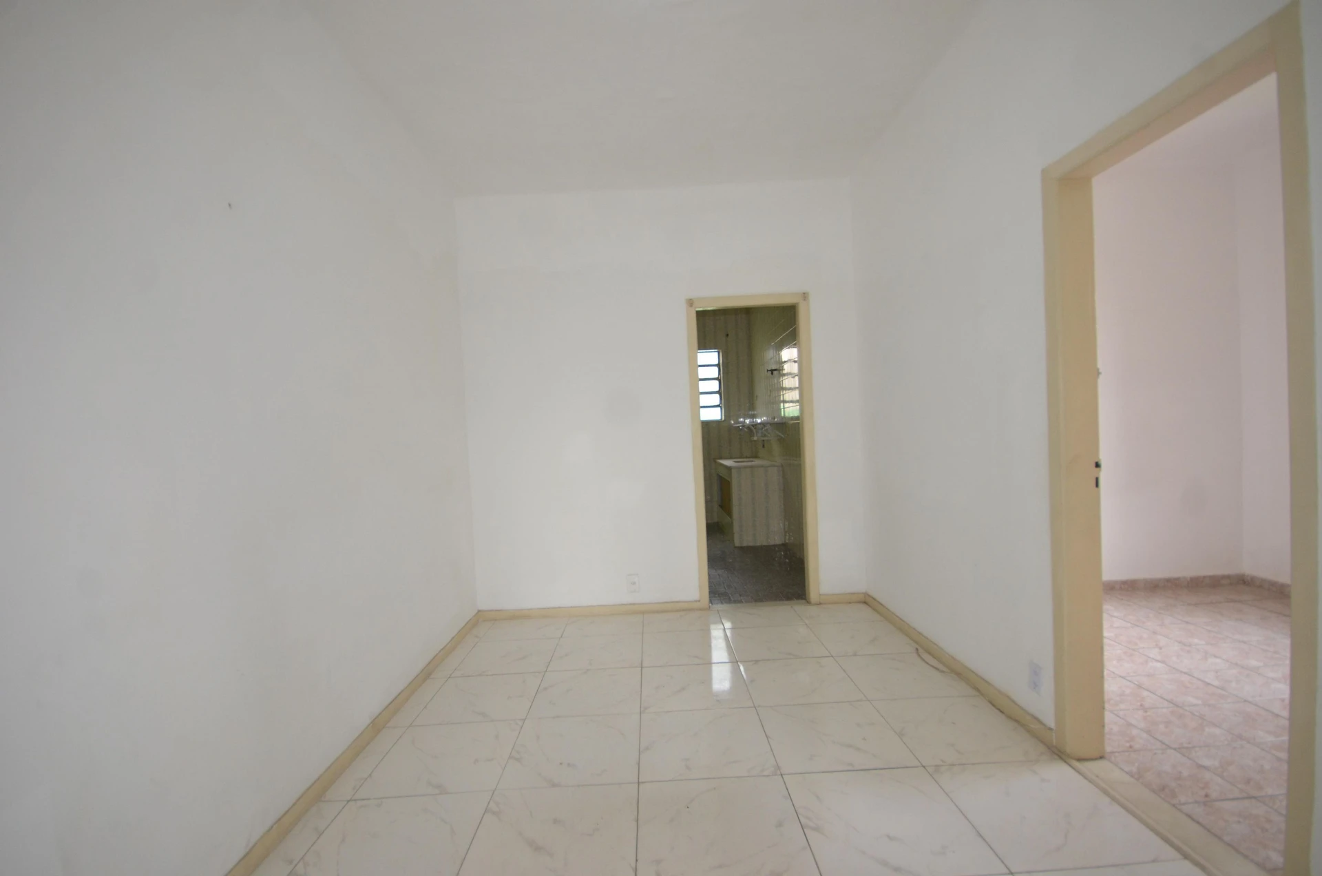 House for rent with 3 bedrooms and a balcony — photo 37