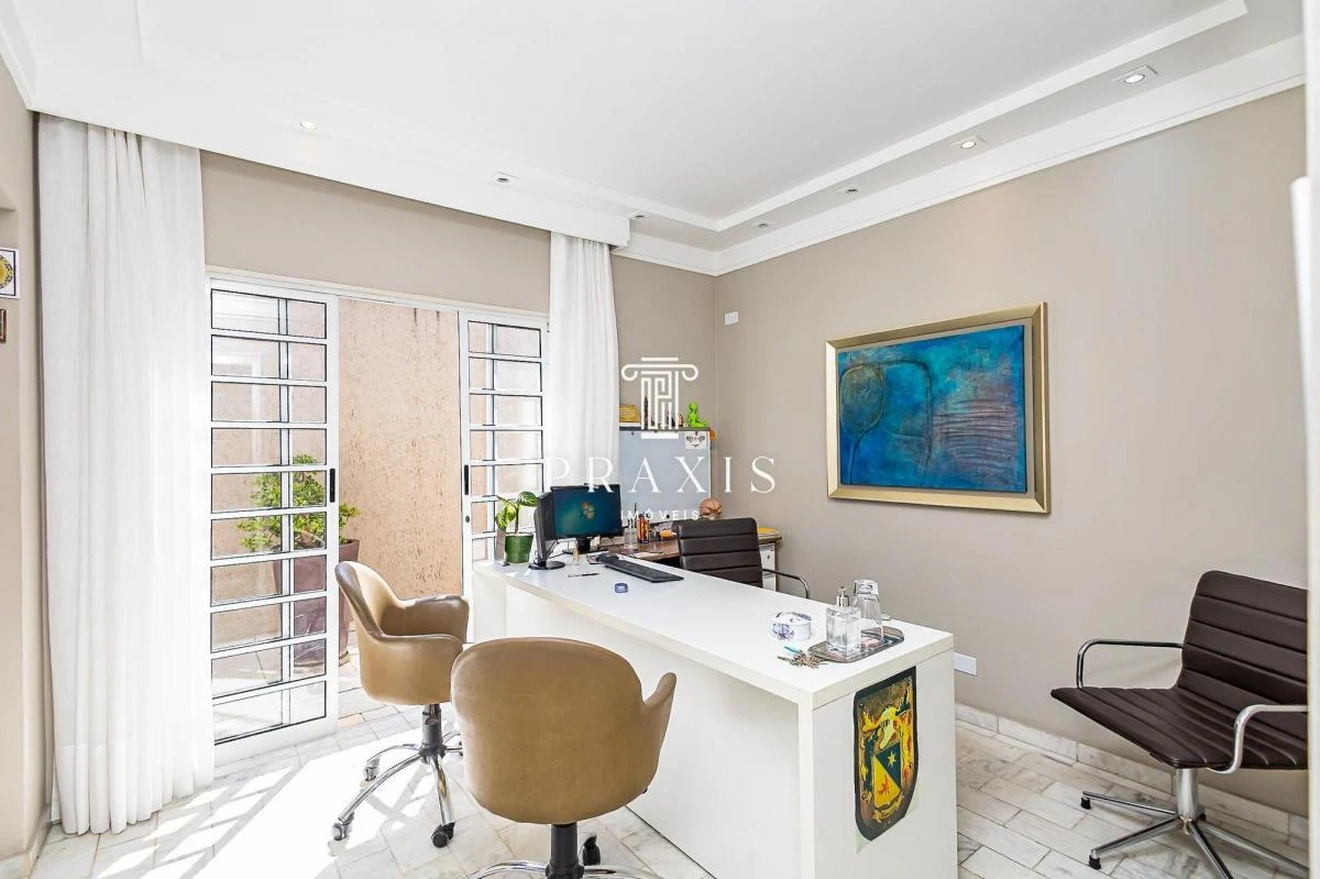 House, 243 m², with a home office — photo 37
