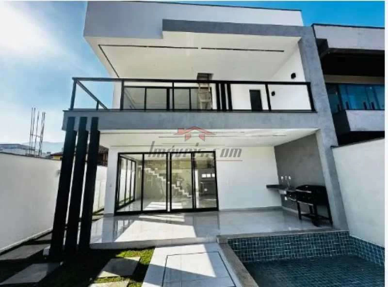 Casa de 214 m² com 4 suítes e 5 banheiros — photo 2