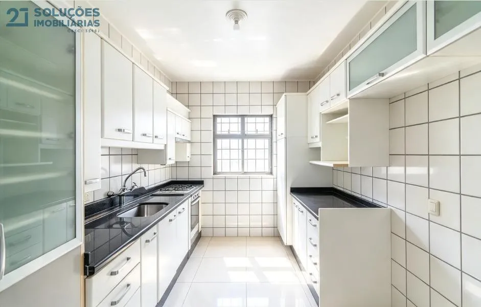 7-bedroom house with a bathtub in Florianópolis — photo 2