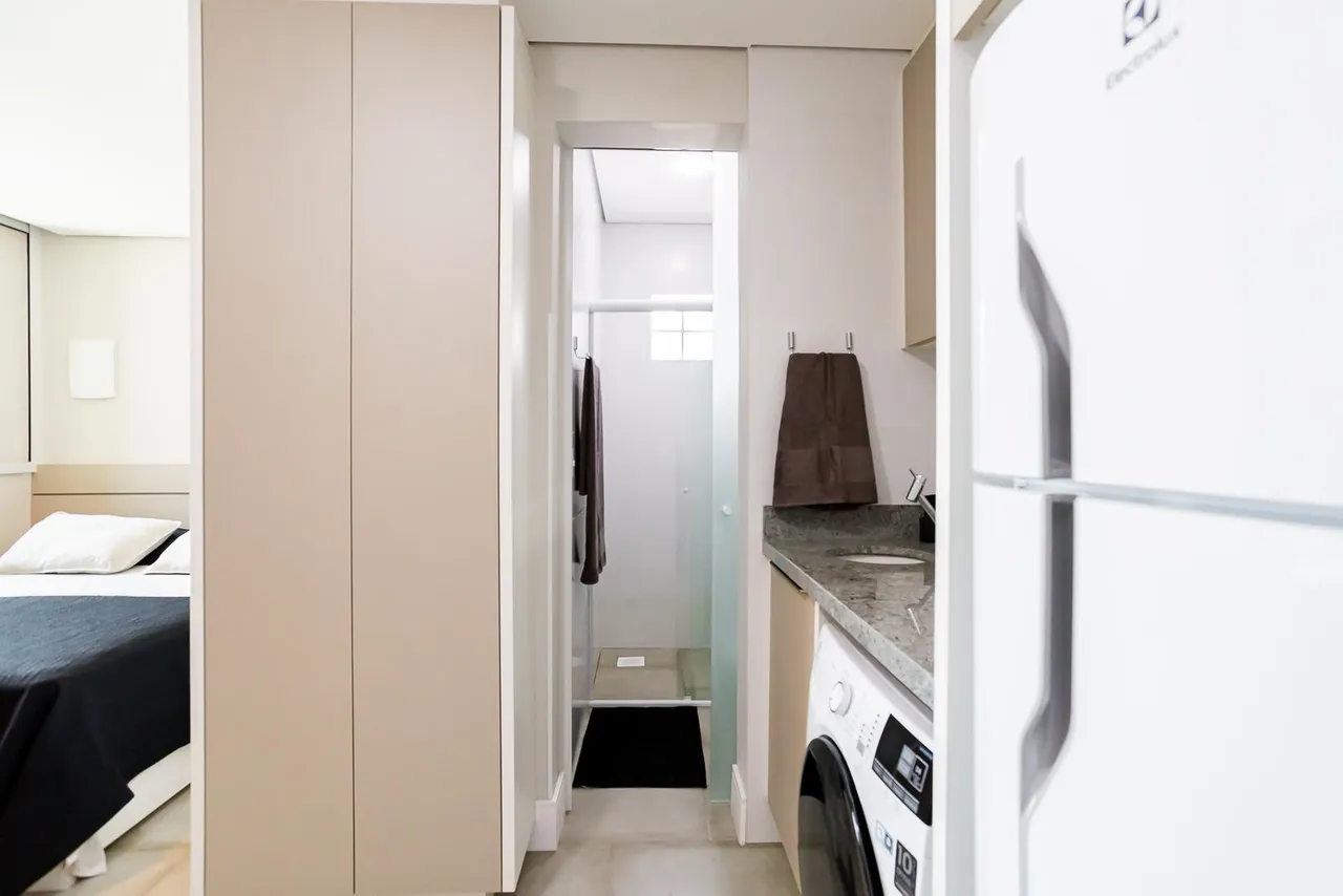 Furnished studio 22 m² with an en-suite bathroom — photo 19