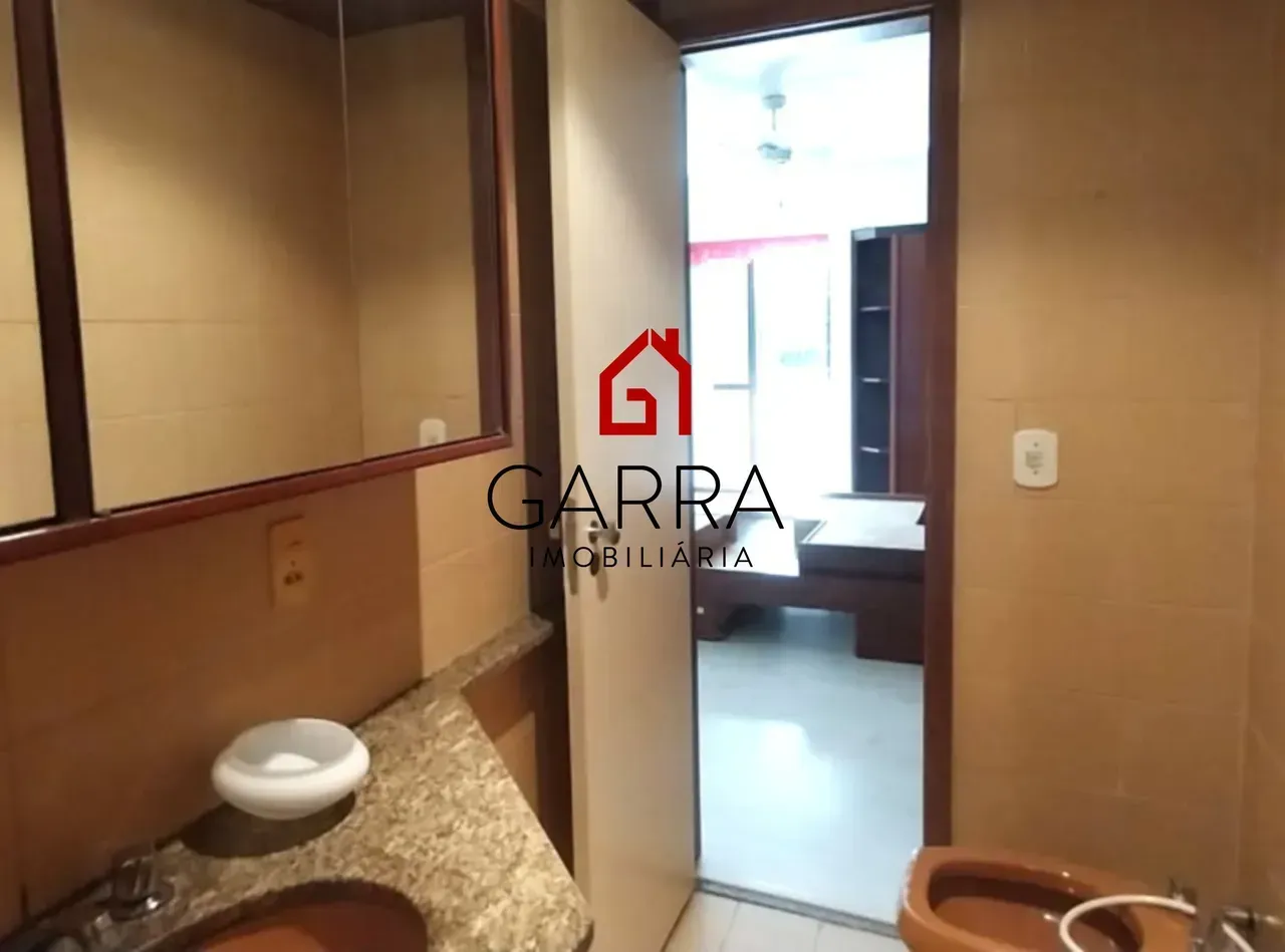 101 m² apartment with 2 bedrooms and 3 bathrooms — photo 18