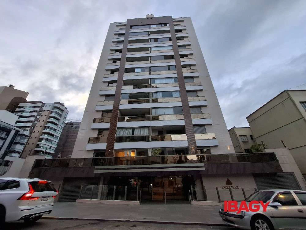 3-bedroom apartment with open-plan kitchen and 2 parking spaces — photo 5