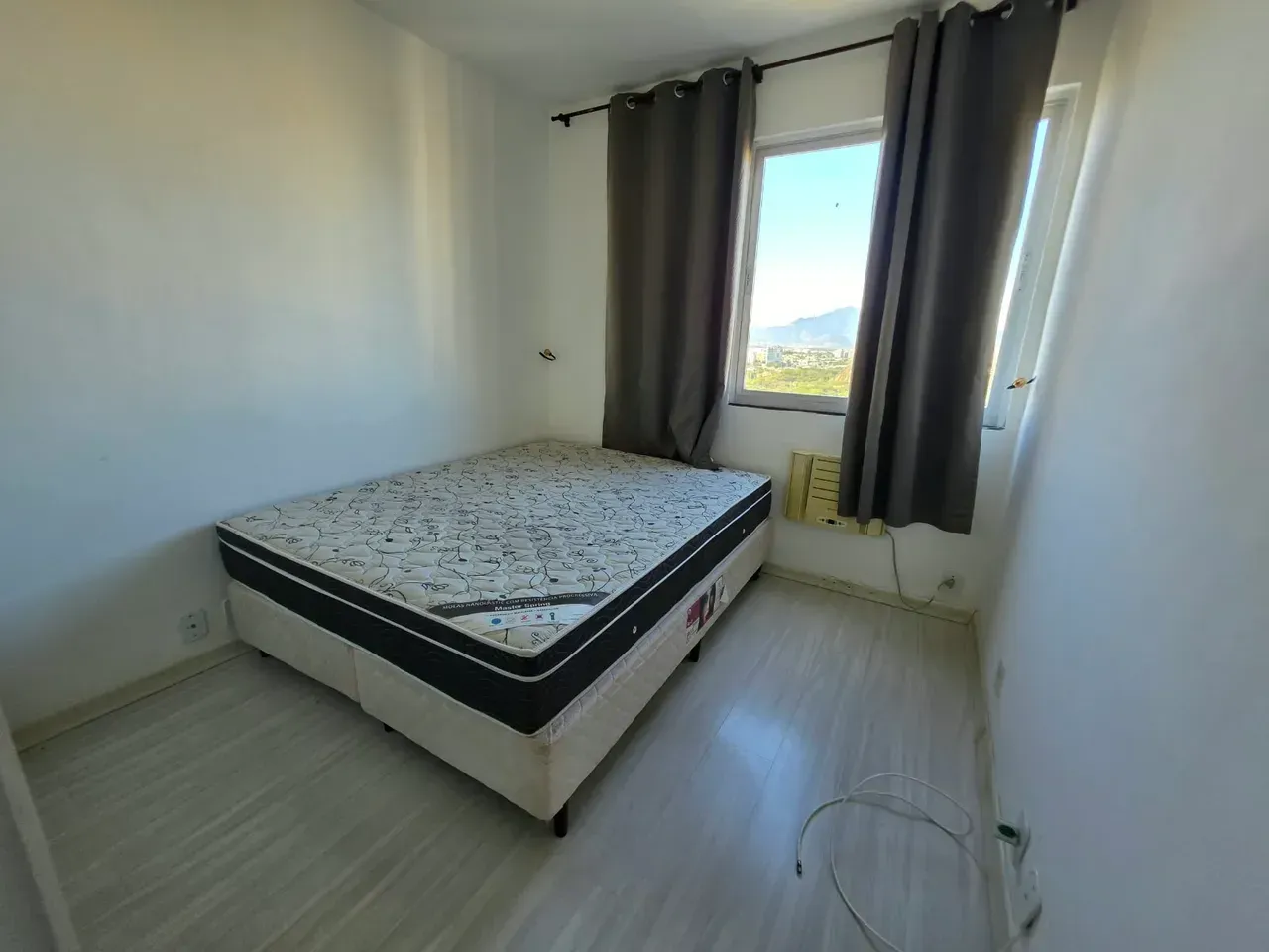 Furnished 2-bedroom apartment with open-plan kitchen — photo 4