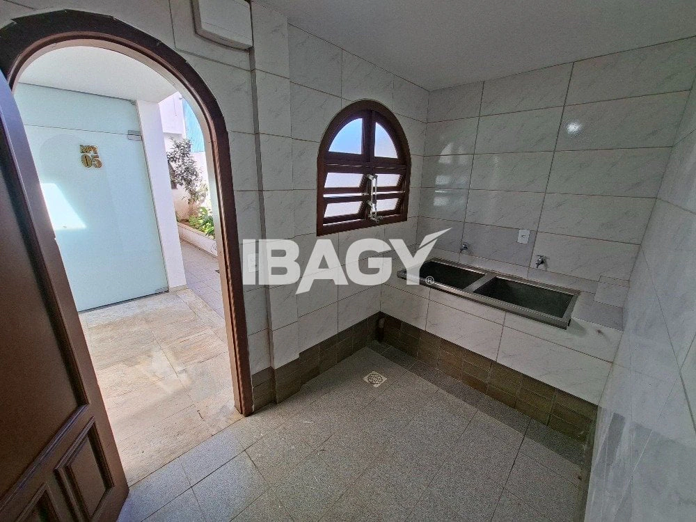 Furnished 16 m² studio with 1 bedroom and no parking — photo 23