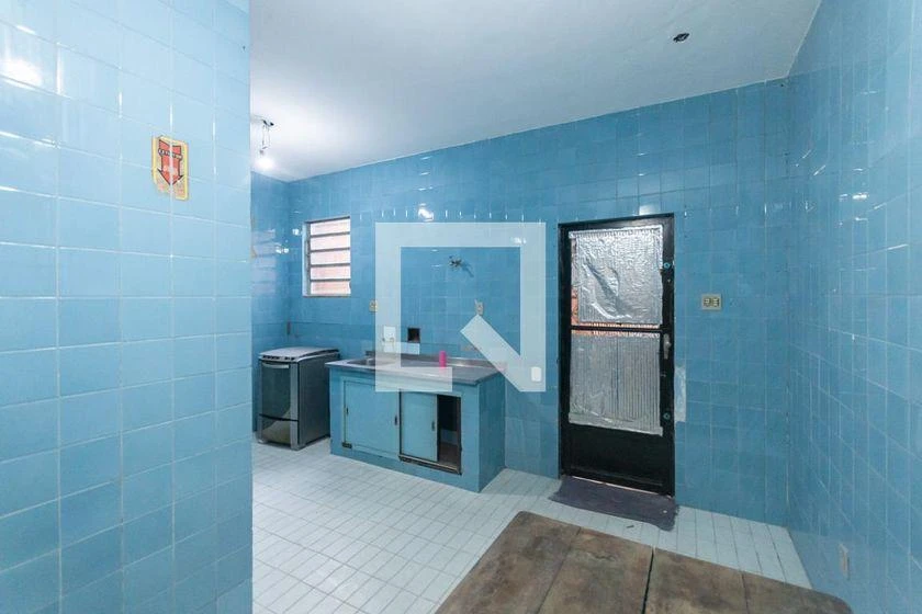 Casa para aluguel com 4 quartos e varanda, 600 m² — photo 9