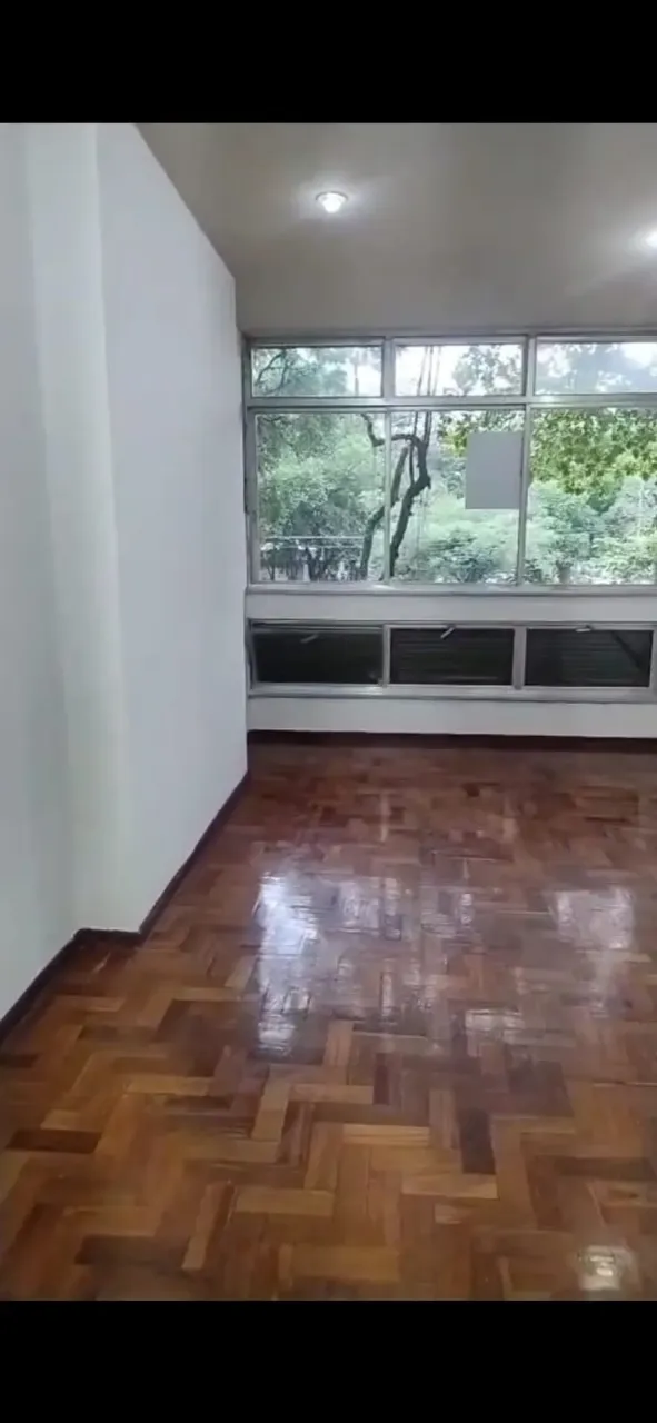 Unfurnished apartment with 3 bedrooms and 2 bathrooms — photo 5