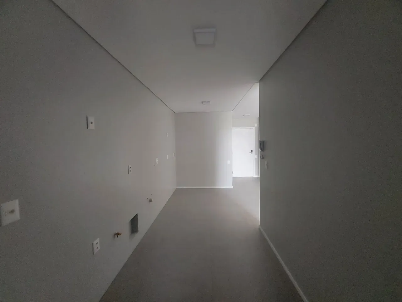 Apartamento de 3 suites con jardín privado y 2 plazas — photo 44