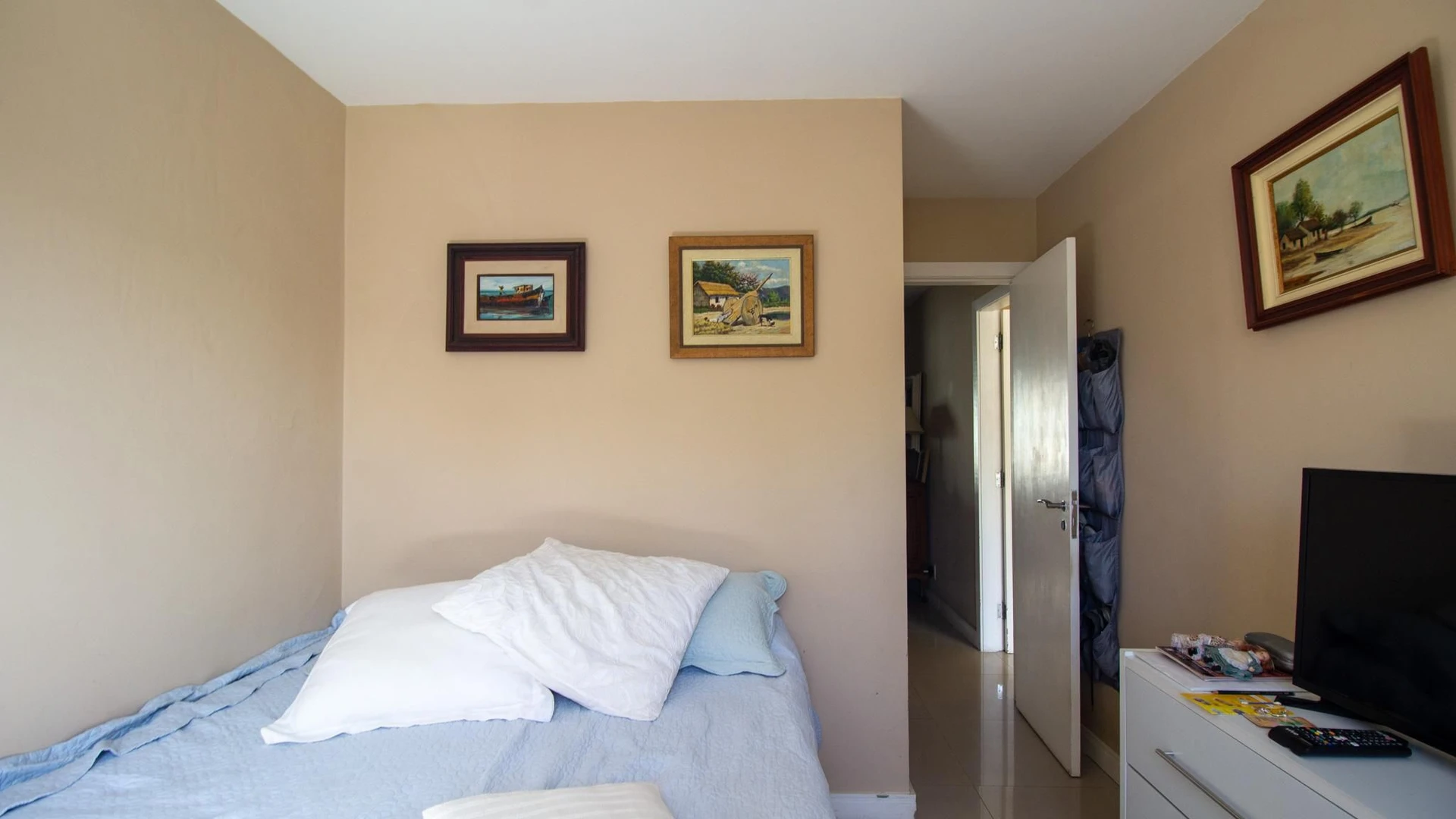 Furnished house with 4 bedrooms and private garden — photo 27