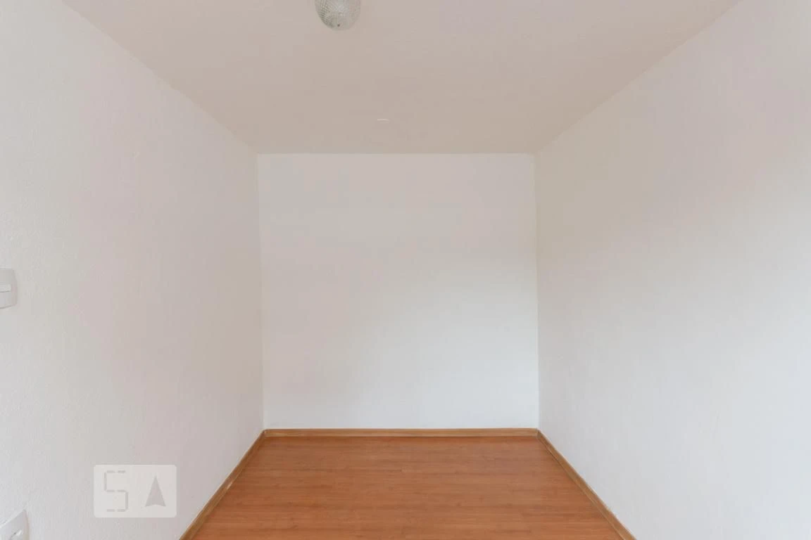 Unfurnished house with 2 bedrooms and 1 bathroom — photo 10