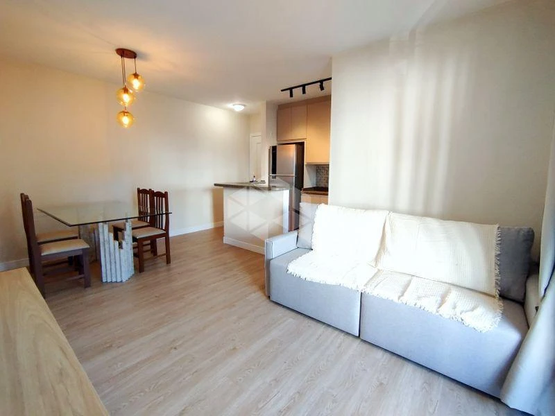 2-bedroom apartment with a washing machine in Florianópolis — photo 4