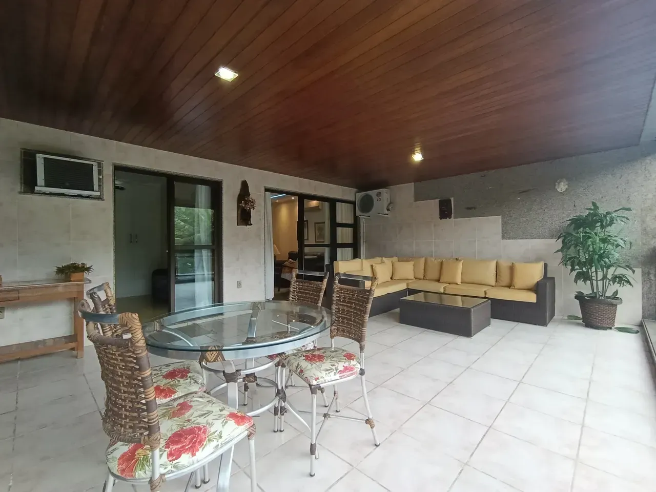 Apartamento sem mobília com cozinha separada e 2 quartos — photo 21
