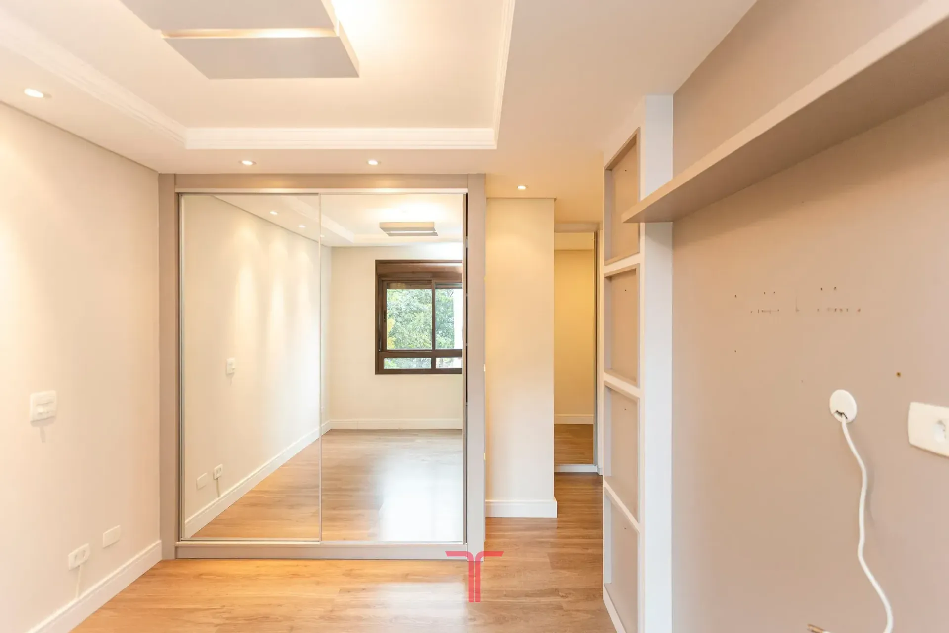 3-bedroom apartment in a building with a pool — photo 5