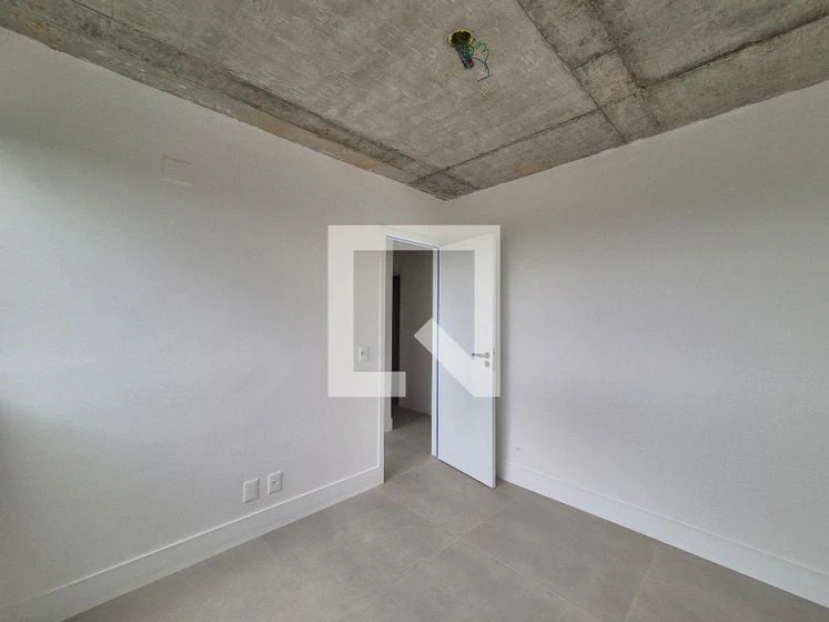 Mountain view in a 3-bedroom apartment, 65 m² — photo 17