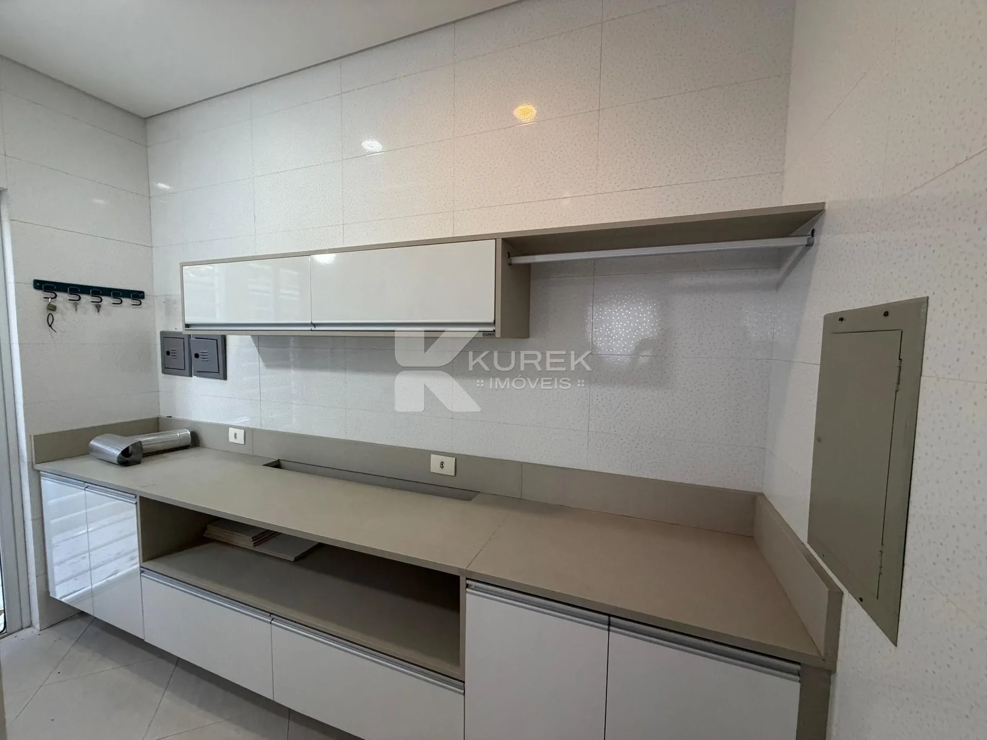 Garden in a 4-bedroom house, 380 m² — photo 14