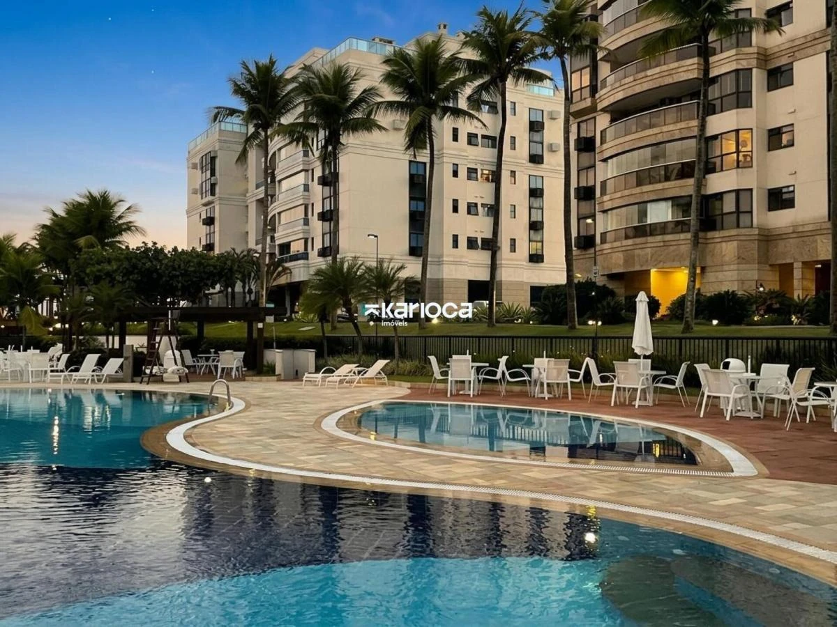 Furnished apartment, 131 m², with a grill on the balcony — photo 7