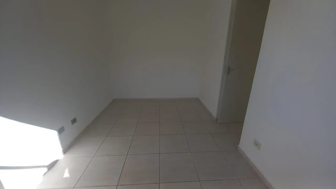 2-bedroom apartment with a mountain view in Florianópolis — photo 11