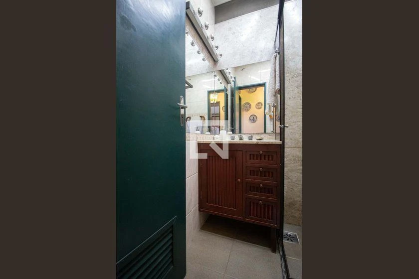 3-bedroom apartment with a washing machine in Rio de Janeiro — photo 30