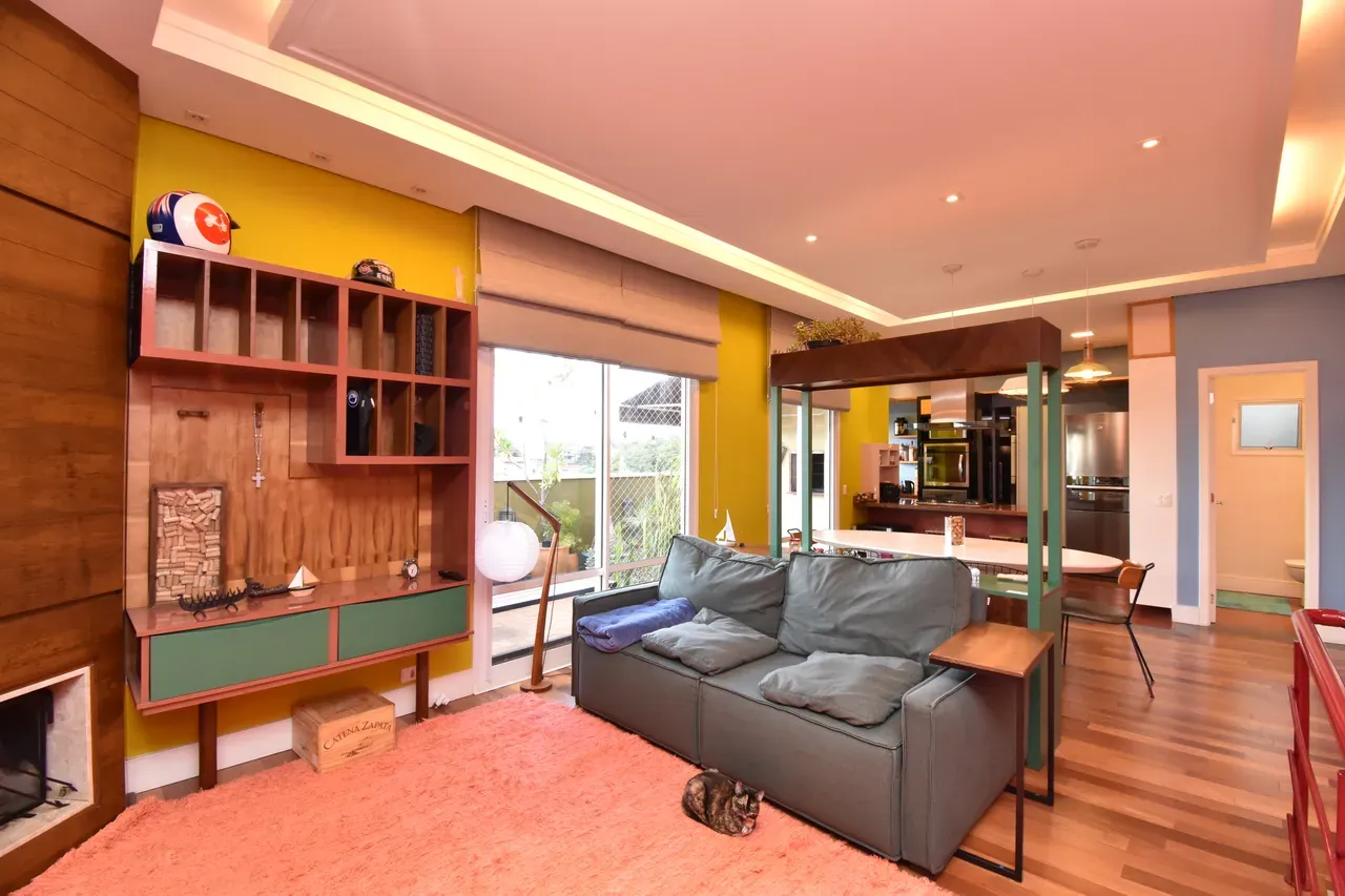 Furnished apartment, 127 m², with a grill on the balcony