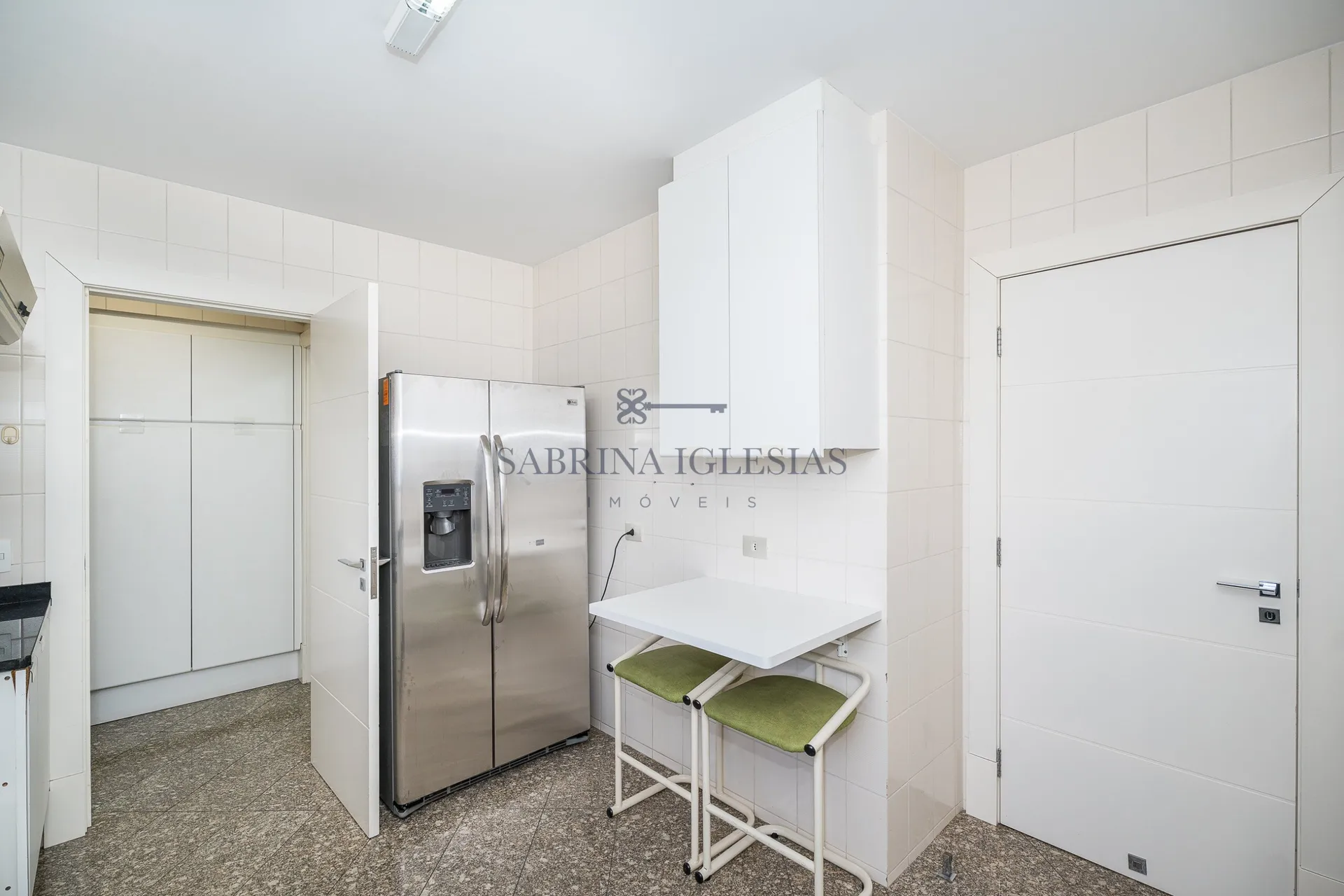 Apartamento com 3 quartos e 3 vagas, bem localizado — photo 42