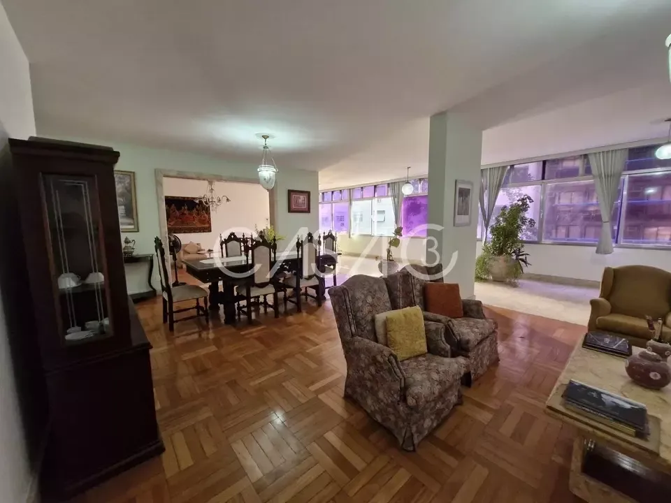 Rental apartment with 4 bedrooms and 330 m² — photo 7