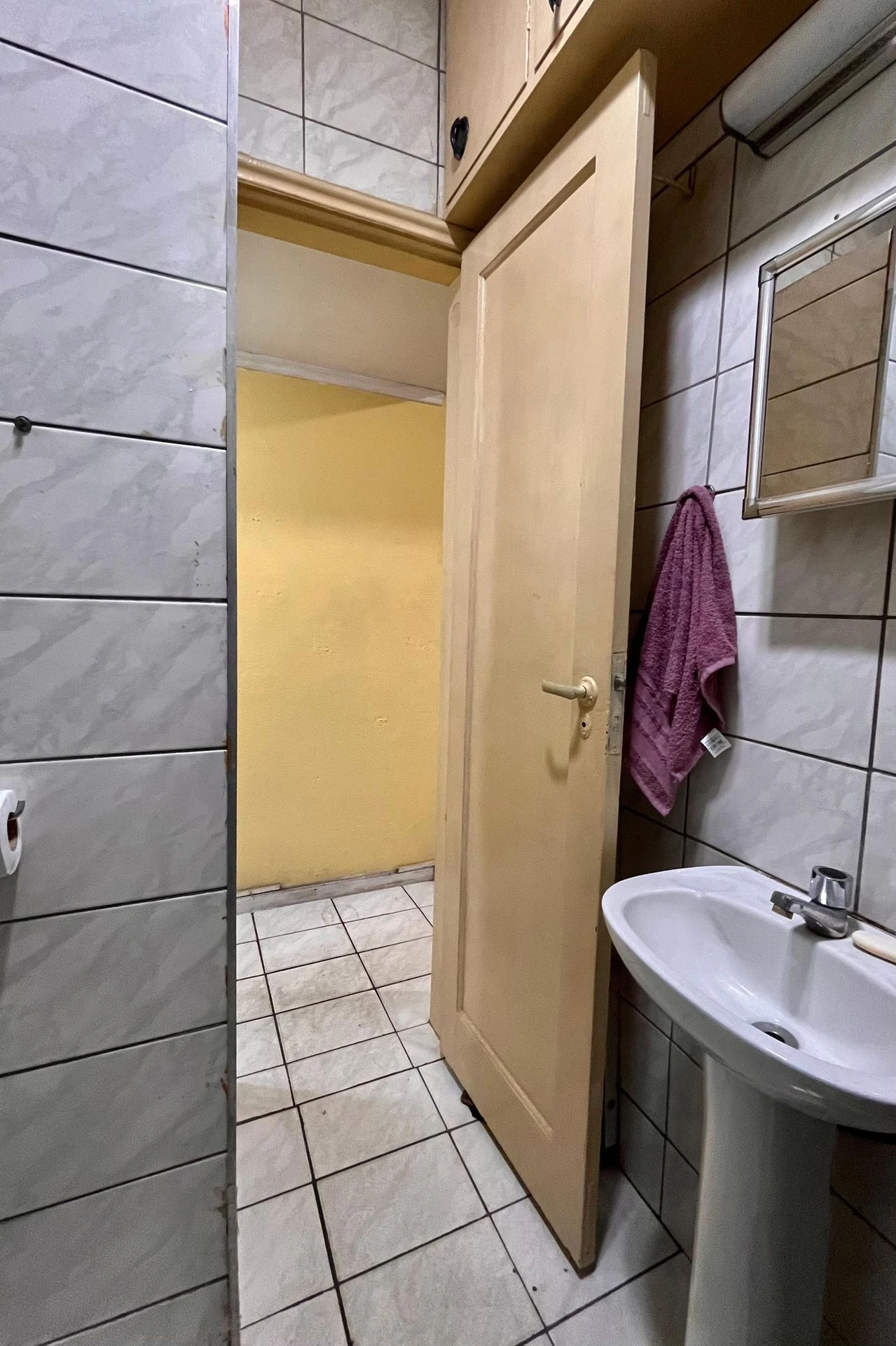 Дерев'яна підлога або ламінат та 1 спальня: квартира 31 м² — photo 9