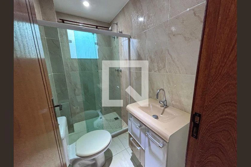 House with 4 en-suite bedrooms, 329 m² and 3 parking — photo 44