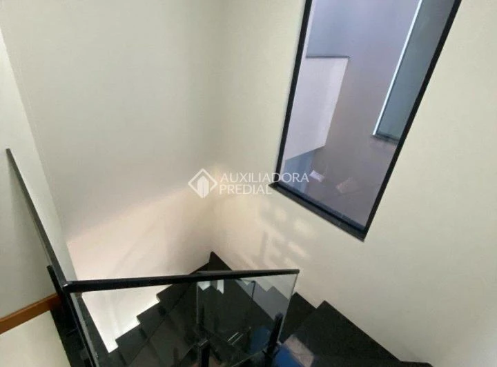 Casa mobiliada de 200 m² com 3 quartos e jardim privativo — photo 9