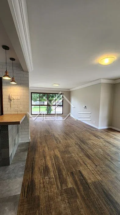 4-bedroom house with a washing machine in Curitiba — photo 2