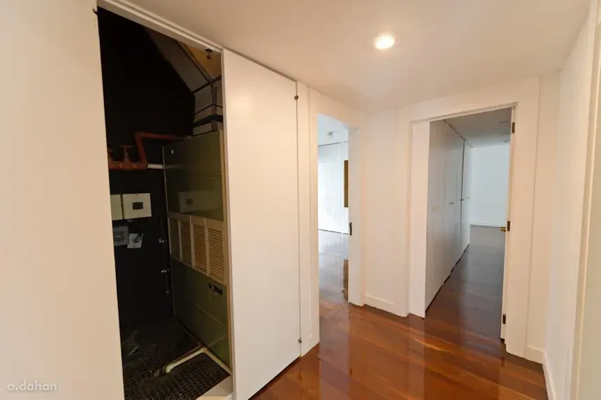 Apartamento de 400 m² com 4 quartos e 5 banheiros — photo 32