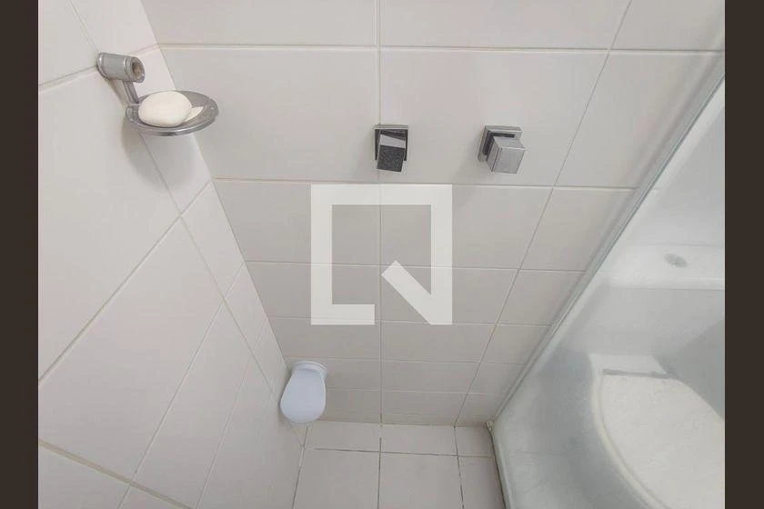 85 m² apartment with 3 bedrooms and a glass-enclosed balcony — photo 44