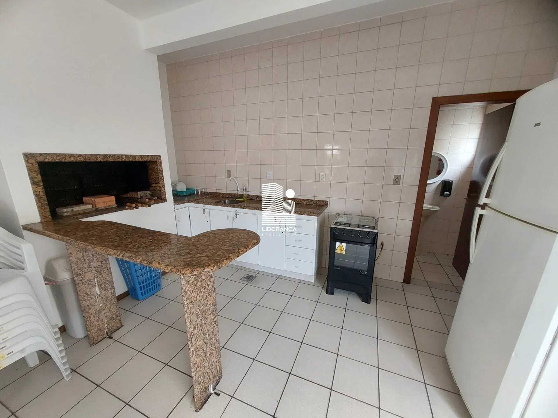 Apartamento mobiliado de 81 m² com 2 dormitórios — photo 12