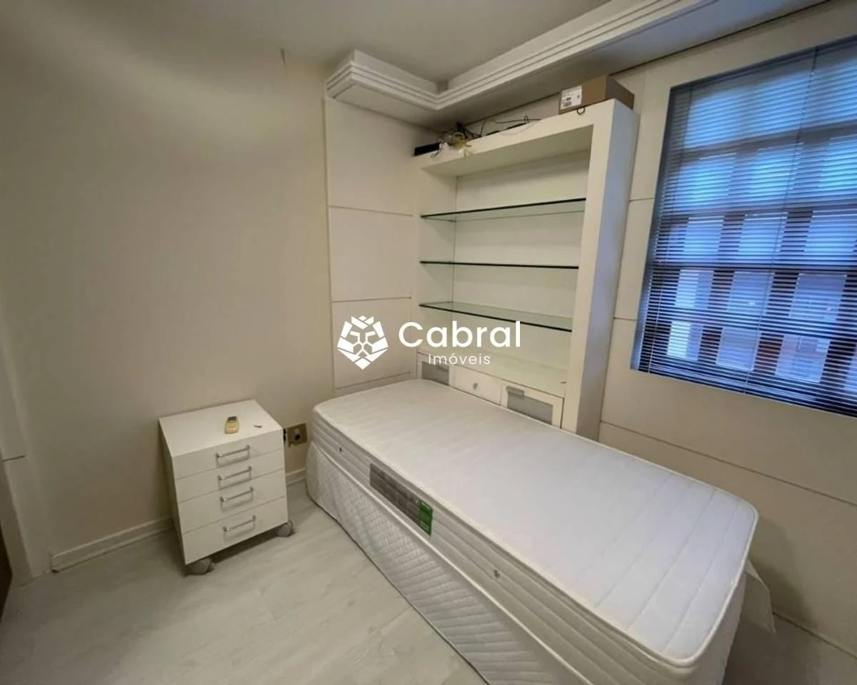 Casa com 3 dormitórios, suíte e jardim privado — photo 30