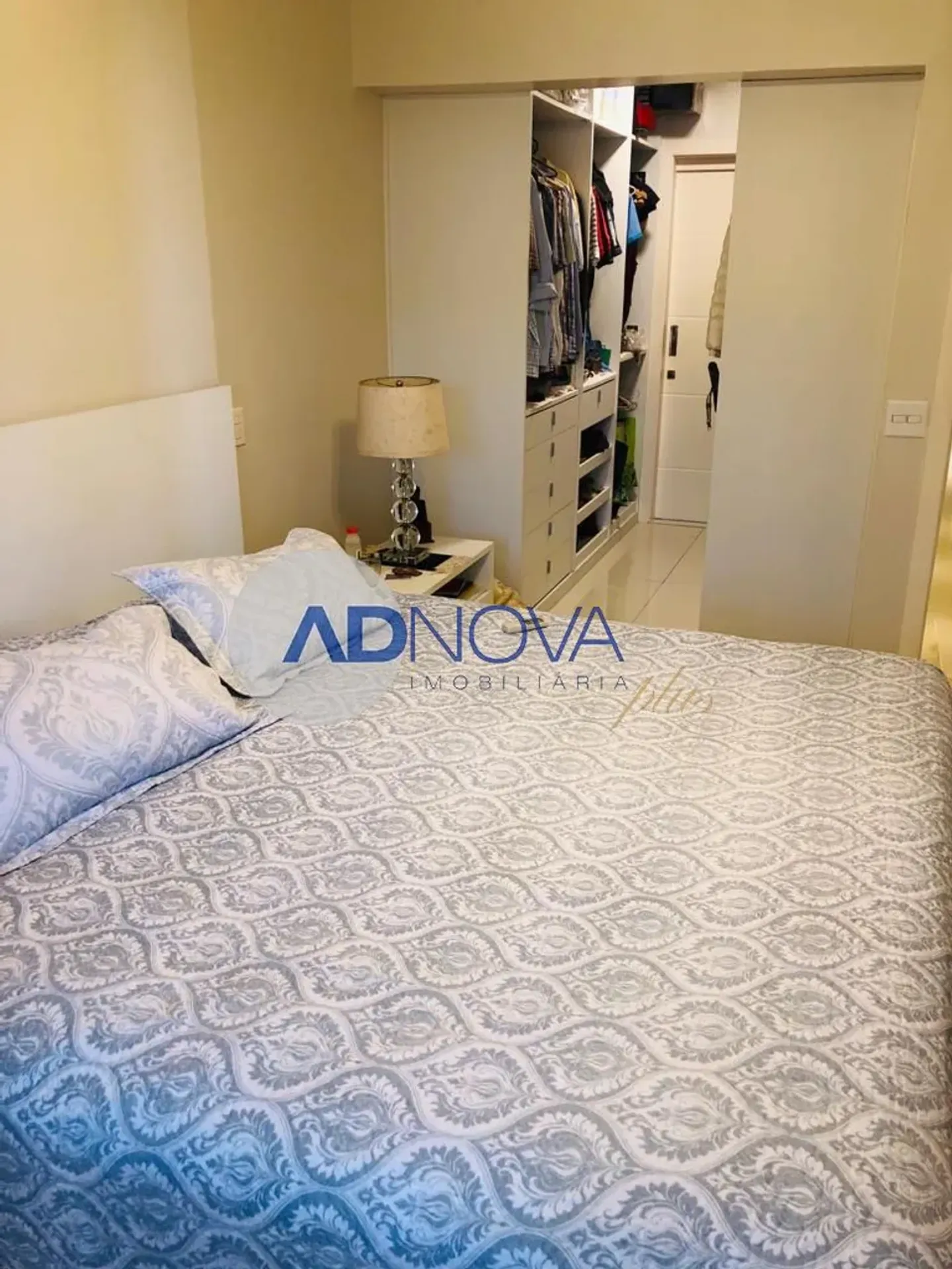 4-bedroom rental apartment with 4 bathrooms — photo 20