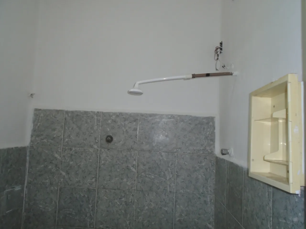 Casa sin amueblar con 4 dormitorios y 1 baño — photo 11