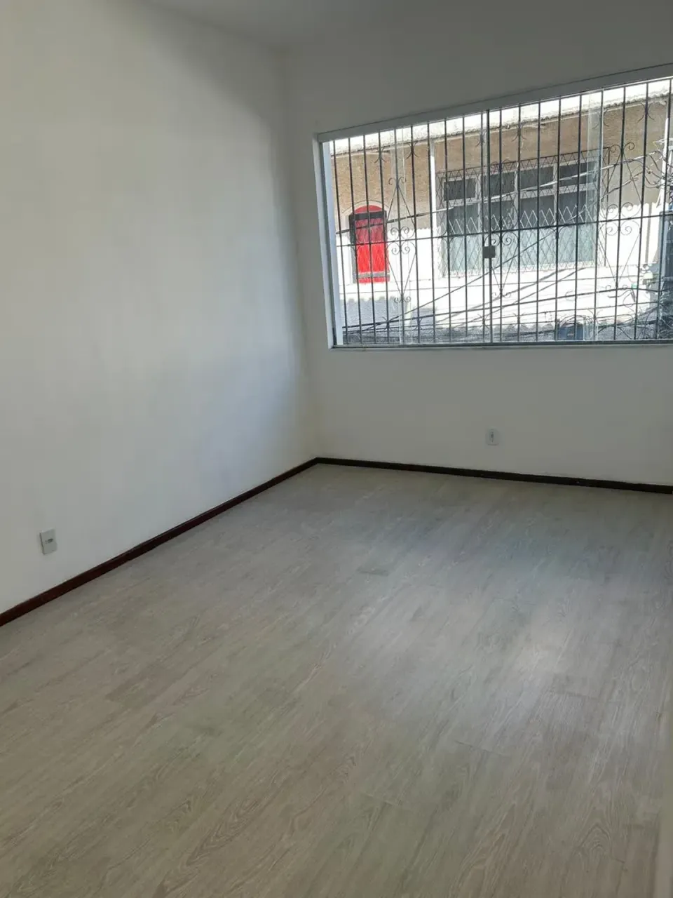 Unfurnished apartment with 2 bedrooms and 1 parking space — photo 14