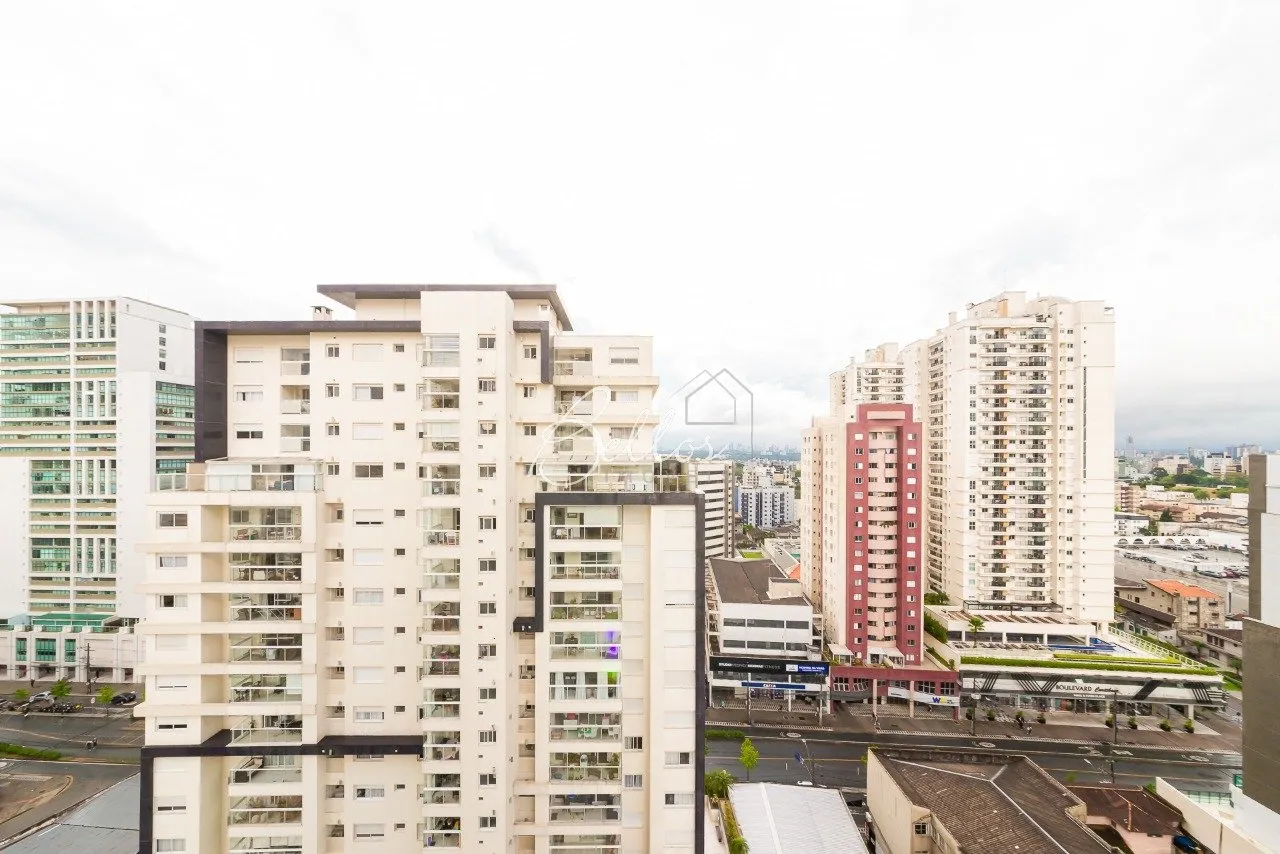 Apartment, 77 m², with a glass-enclosed balcony — photo 35