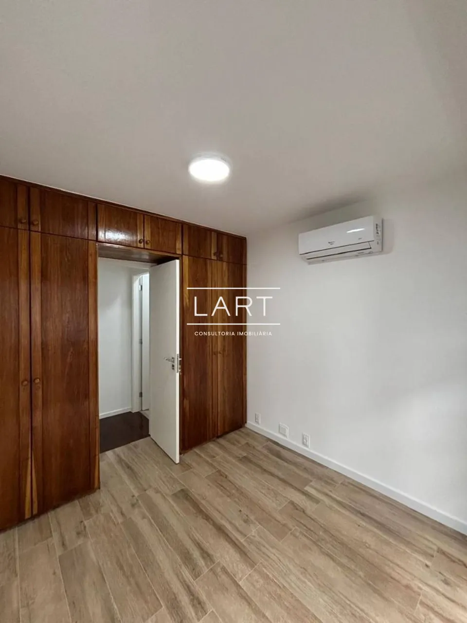 Apartamento de 2 dormitorios con cocina cerrada — photo 4
