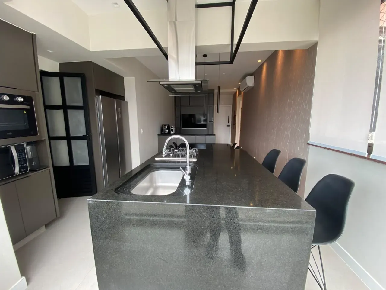 Home office in a 2-bedroom apartment, 52 m² — photo 10