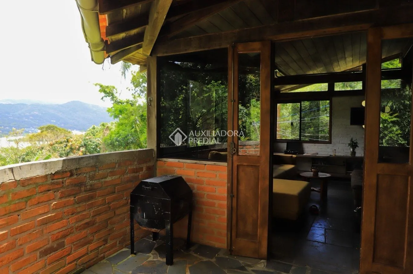 Furnished house with 3 bedrooms and an open gas kitchen — photo 21