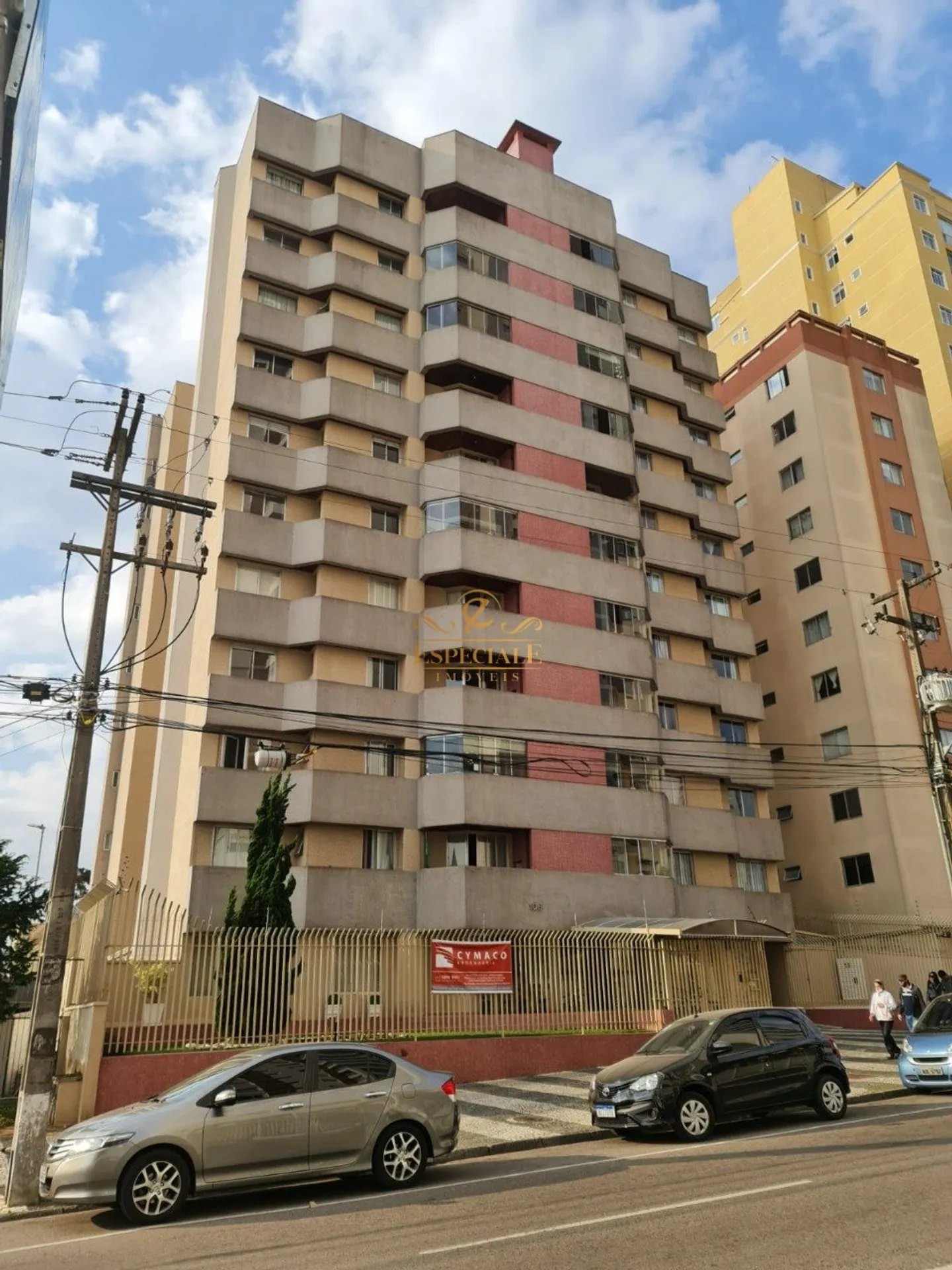 Apartment on the 2nd floor with a glass-enclosed balcony — photo 17