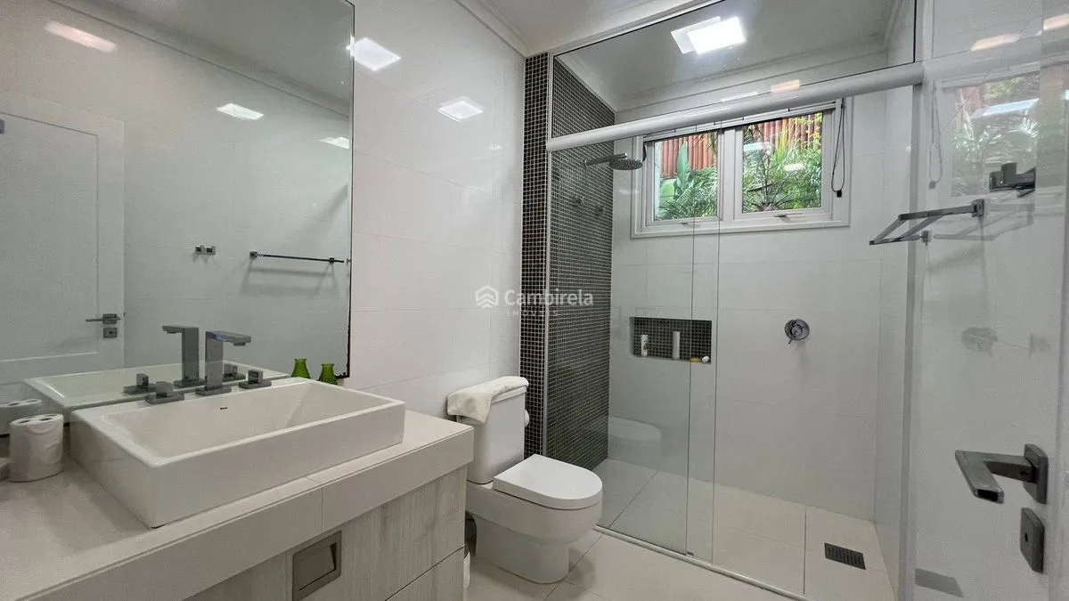 Casa mobiliada com 6 suítes e 1837 m² — photo 65