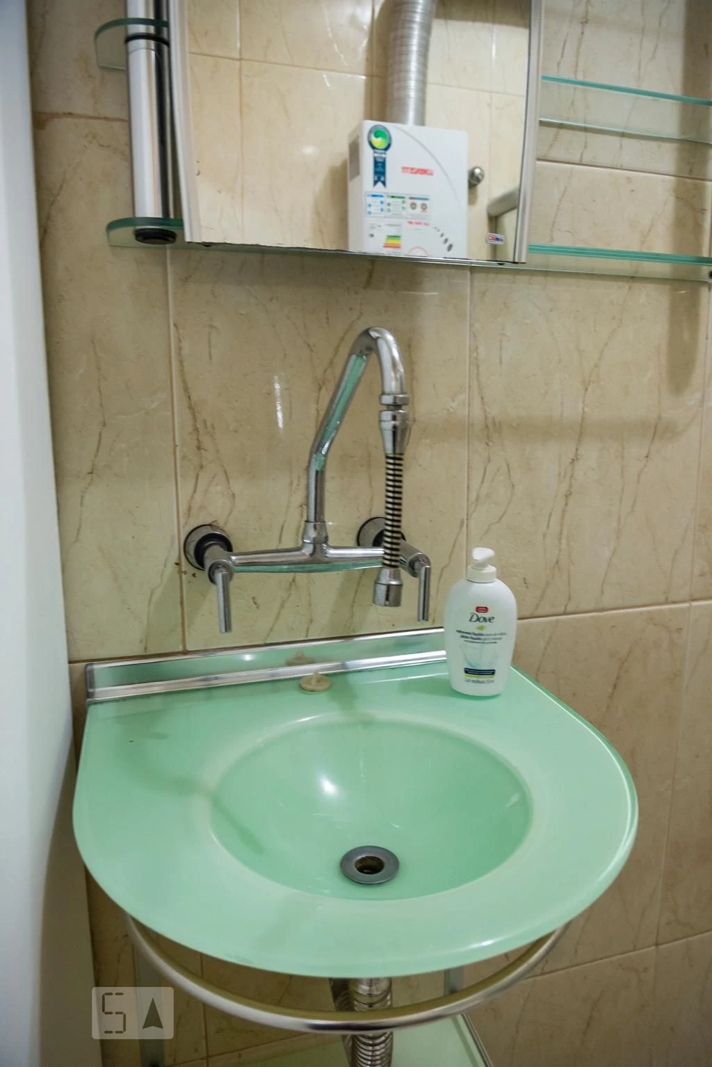 Дерев'яна підлога або ламінат та 1 спальня: квартира 30 м² — photo 7
