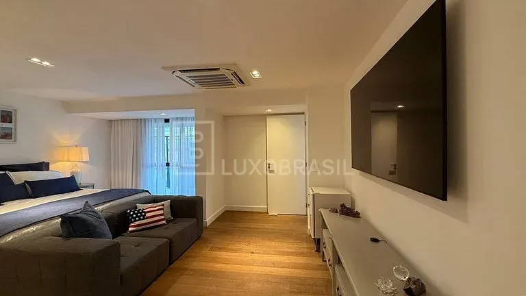 Furnished 2-bedroom apartment with balcony and BBQ grill — photo 16