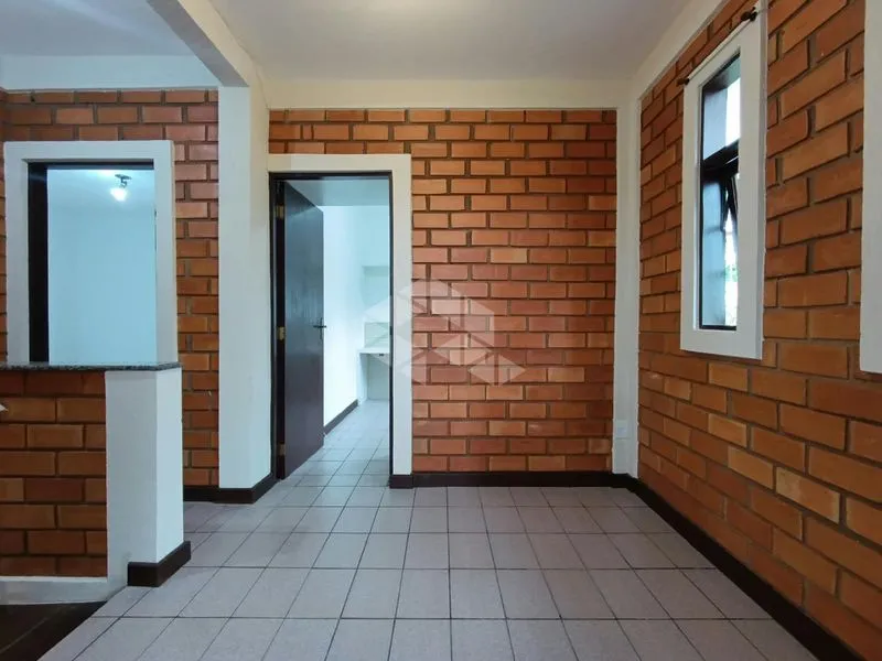 3-bedroom house with a garden — photo 6