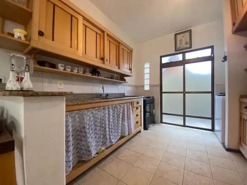 Меблированный дом 500 м² с 4 спальнями и 2 парковками — photo 20
